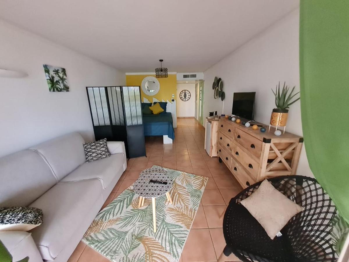 Studio Cosy, Vue Sur Mer Villages Vacances Sainte Anne Cheques Vacances Acceptes Экстерьер фото